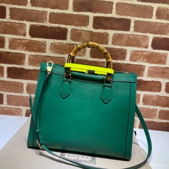 First bag ru GUCCI tote Diana bag medium 0710